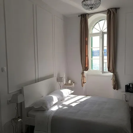Guest house Seafront Sibenik
