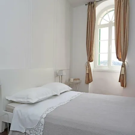 Guest house Seafront Sibenik